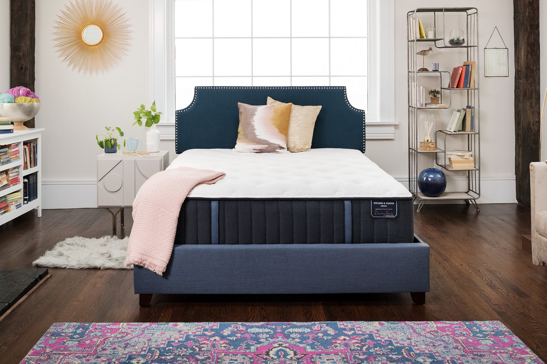 sterns and foster king lakelet hybrid mattress set